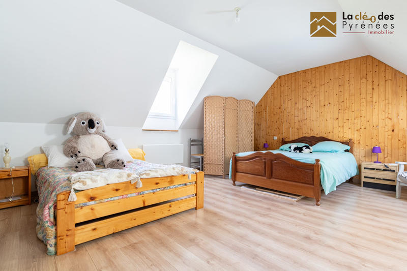 Maison - 140 m² - 6 pièces