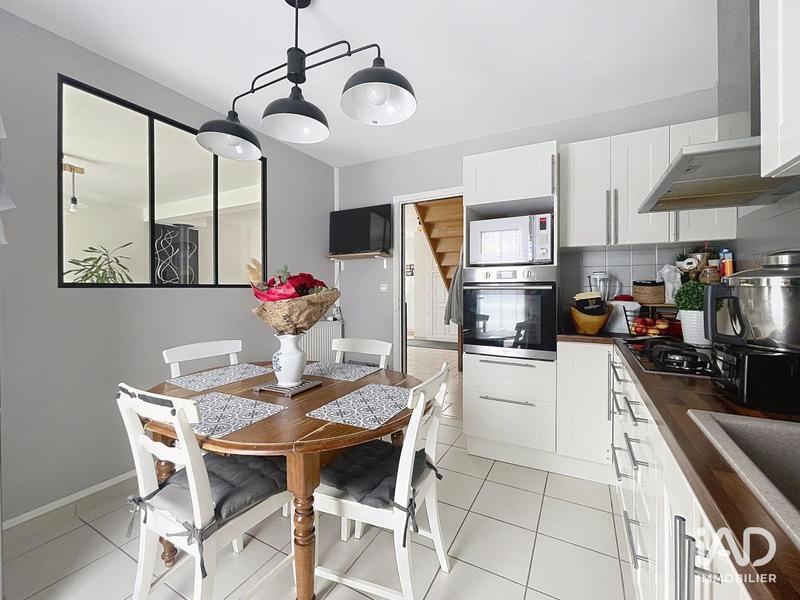 Maison - 131 m² - 6 pièces