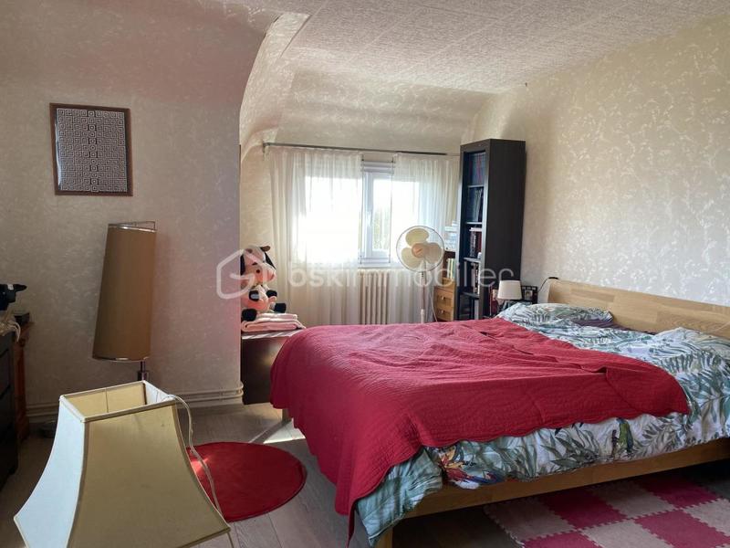 Maison - 170 m² - 7 pièces