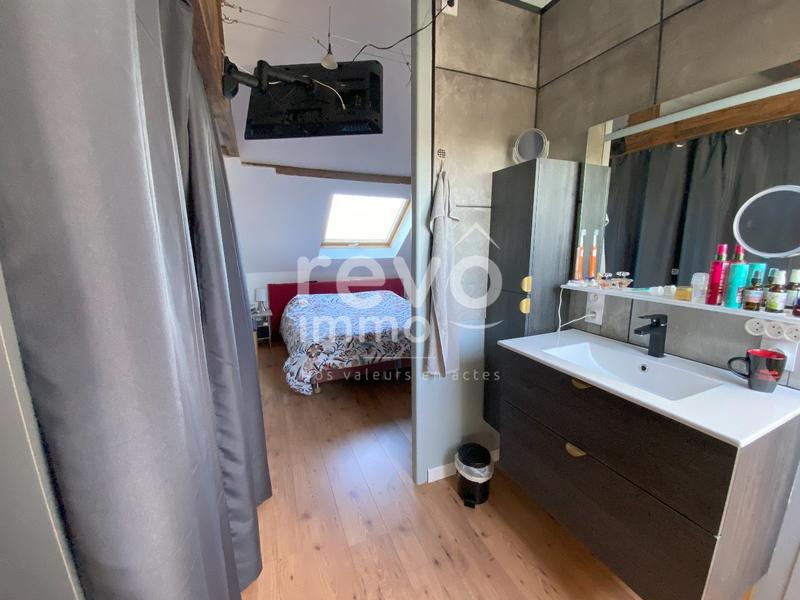 Maison - 145 m² - 9 pièces