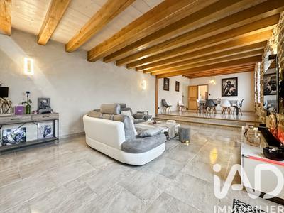 Maison - 179 m² - 6 pièces