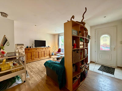 Maison - 96 m² - 4 pièces