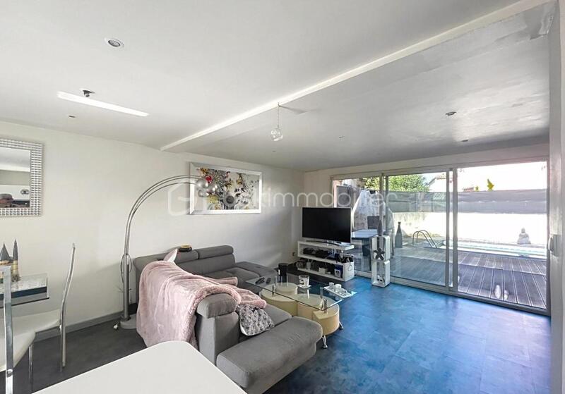 Villa - 90 m² - 4 pièces