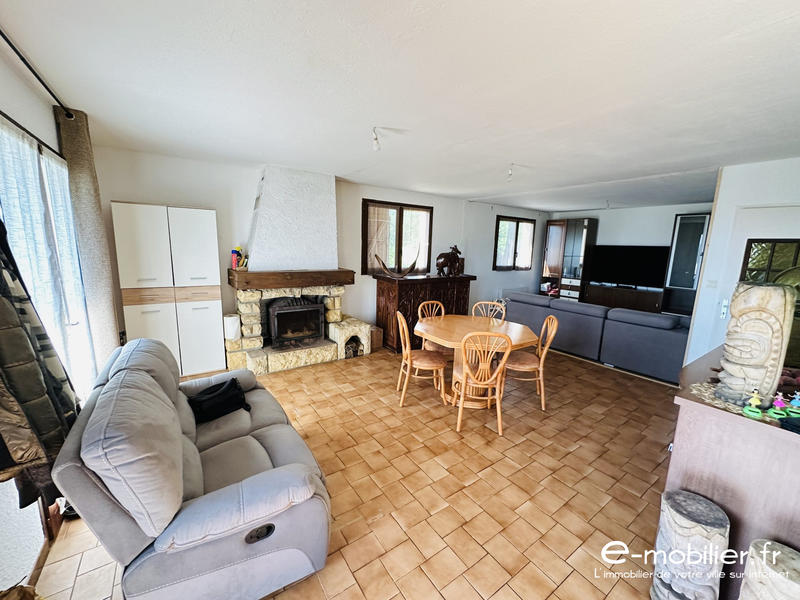 Maison - 80 m² - 4 pièces