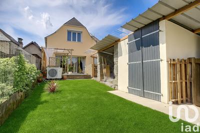 Maison de village - 180 m² - 7 pièces