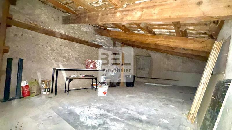 Maison de village - 197 m² - 3 pièces