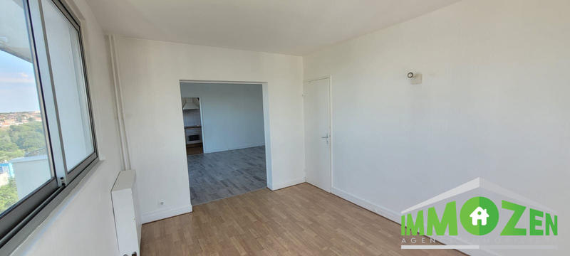 Appartement - 81 m² - 4 pièces