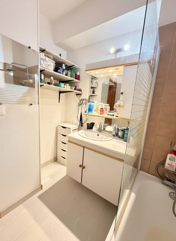 Appartement - 83 m² - 5 pièces