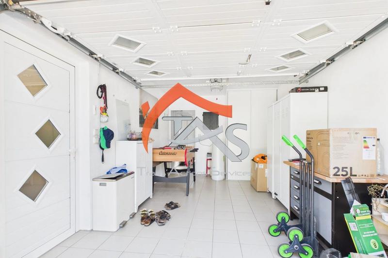 Maison - 86 m² - 4 pièces