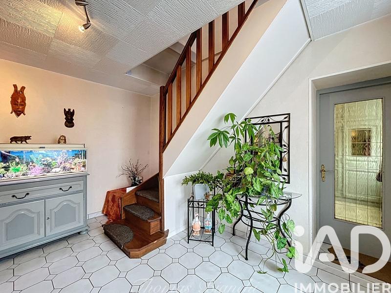 Maison - 188 m² - 8 pièces