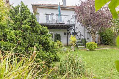 Maison - 136 m² - 7 pièces