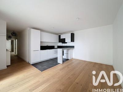 Appartement - 64 m² - 3 pièces