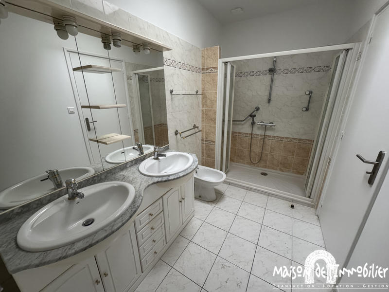 Maison - 156 m² - 5 pièces