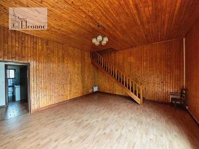 Maison - 81 m² - 3 pièces