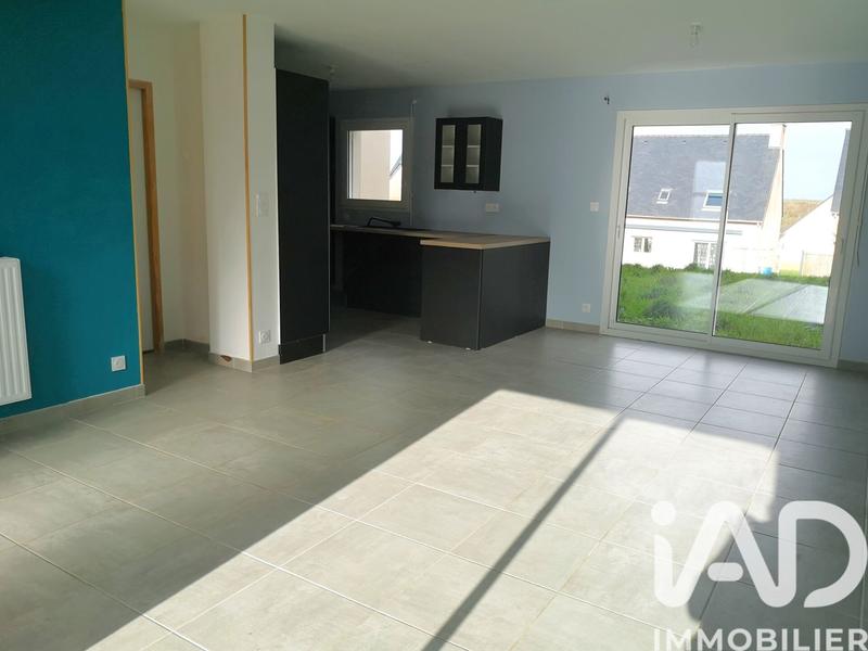 Maison - 94 m² - 6 pièces