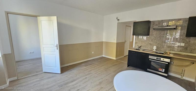 Immeuble - 196 m² - 6 pièces