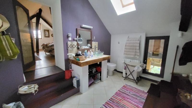 Maison - 208 m² - 7 pièces