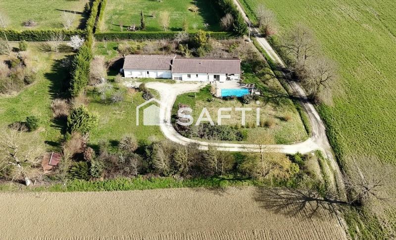 Maison - 210 m² - 10 pièces