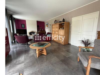 Maison - 164 m² - 8 pièces