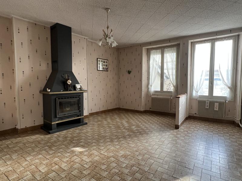 Maison ancienne - 97 m² - 5 pièces