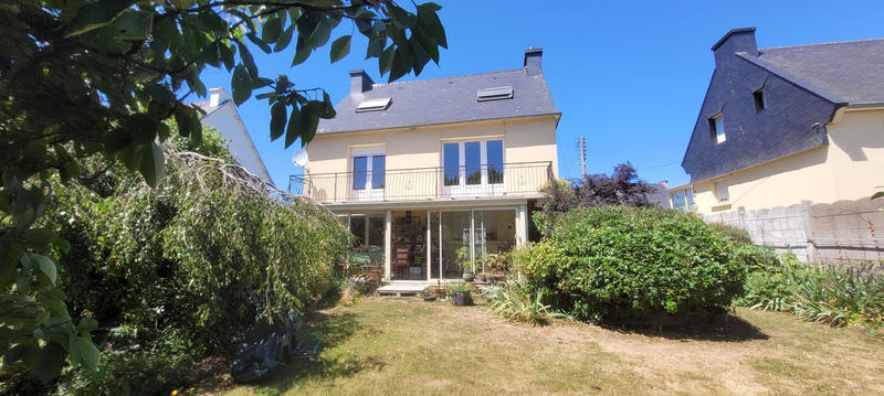 Maison - 142 m² - 7 pièces