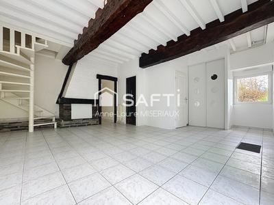 Maison - 98 m² - 5 pièces