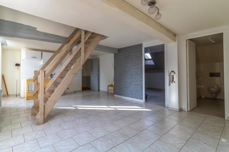 Maison - 170 m² - 8 pièces