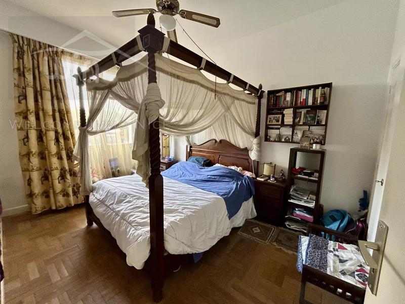 Appartement - 82 m² - 3 pièces