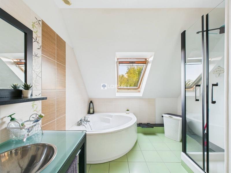 Maison contemporaine - 150 m² - 6 pièces