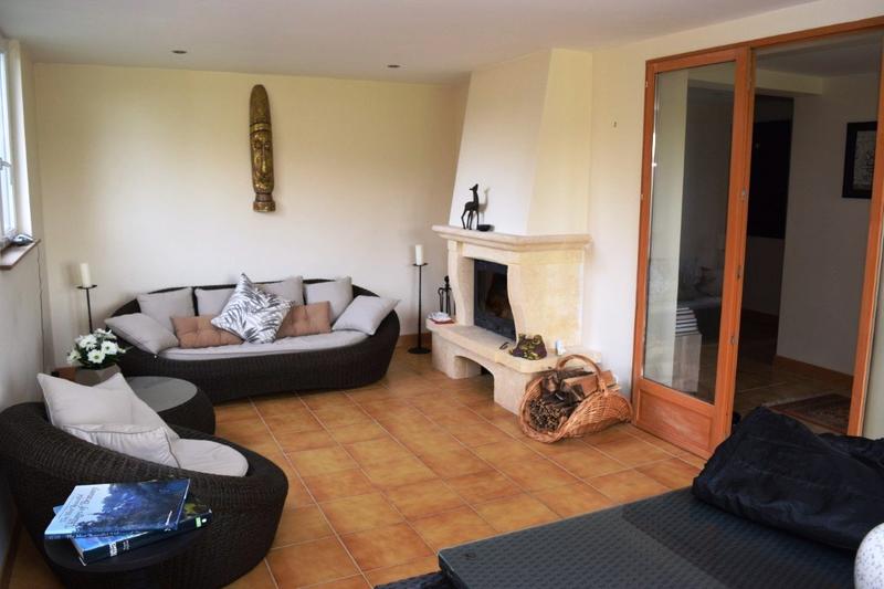 Maison - 245 m² - 10 pièces