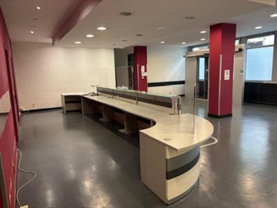 Local commercial - 760 m²