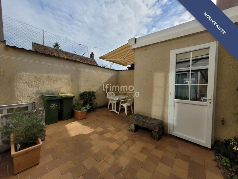 Maison - 205 m² - 11 pièces