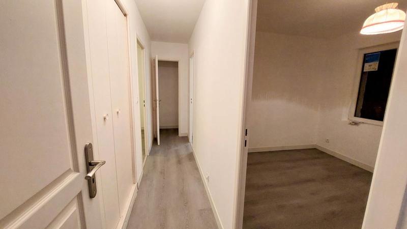 Maison - 93 m² - 4 pièces