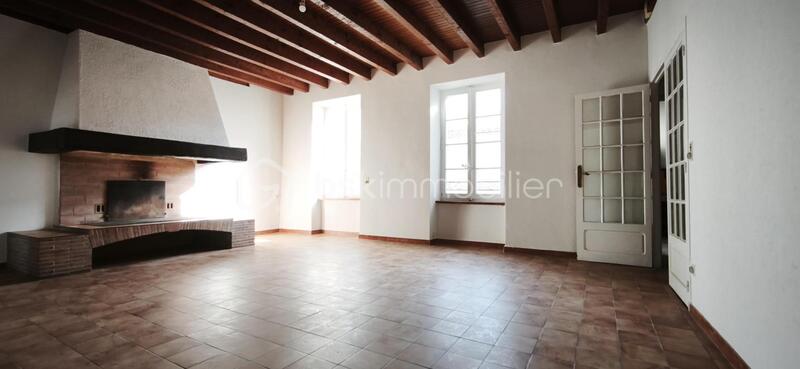 Studio - 123 m² - 5 pièces