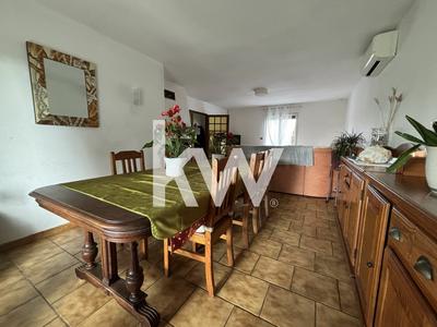 Maison - 150 m² - 8 pièces