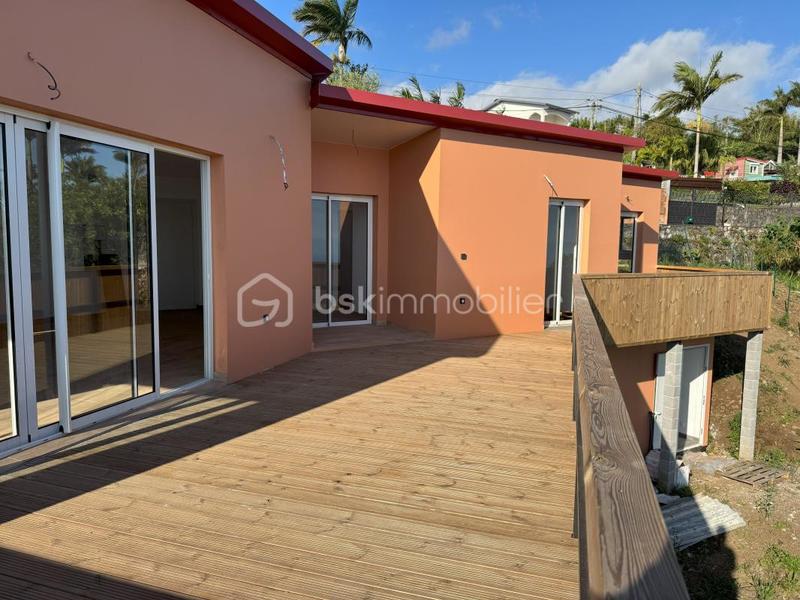 Maison - 150 m² - 5 pièces