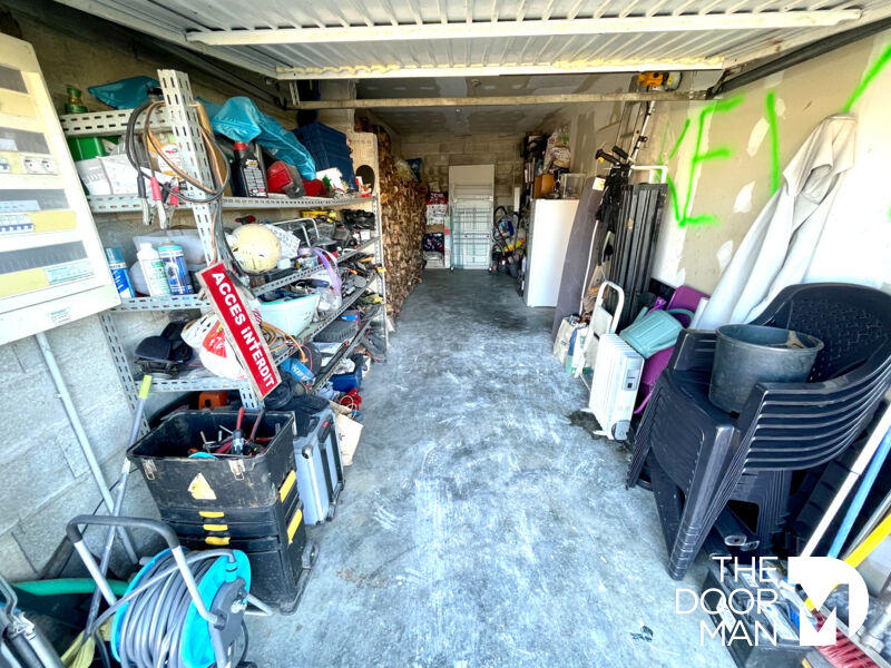 Maison - 93 m² - 4 pièces