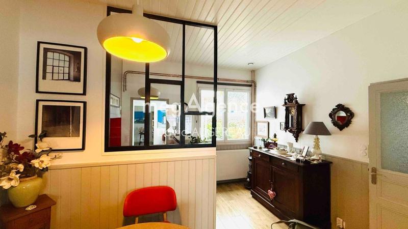 Maison - 98 m² - 4 pièces