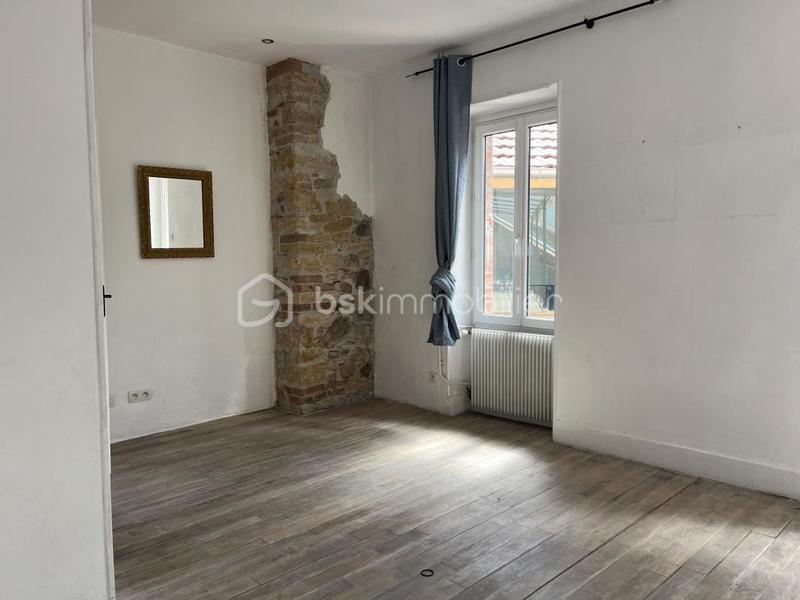 Demeure - 252 m² - 11 pièces