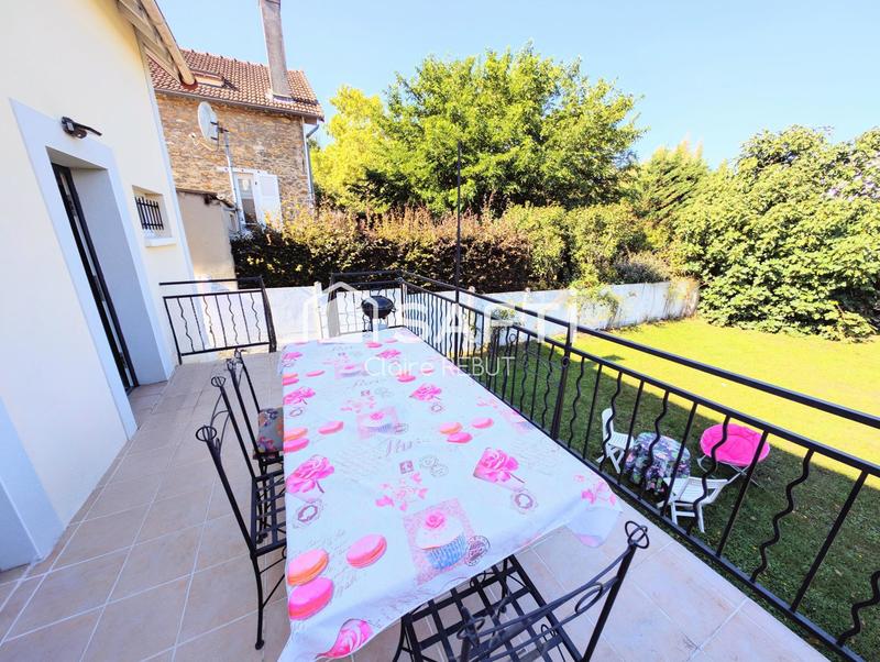 Maison - 100 m² - 5 pièces