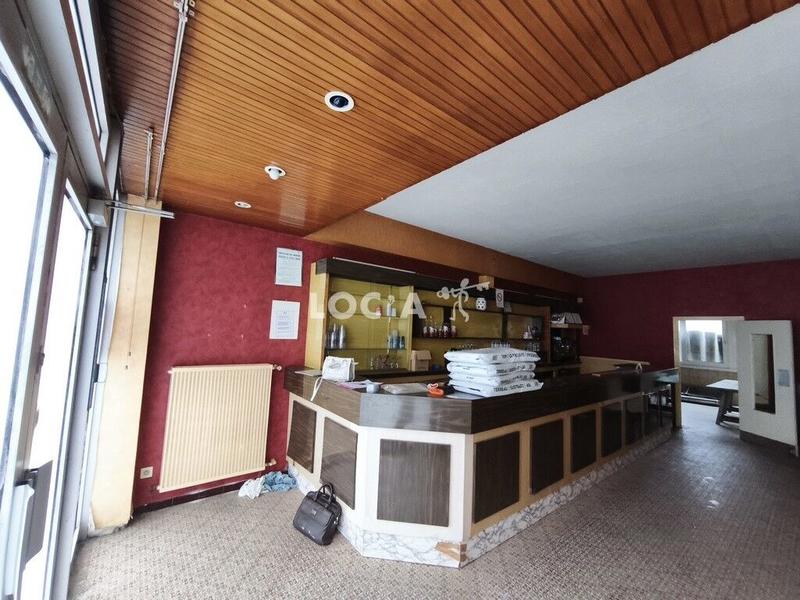 Local commercial - 110 m²