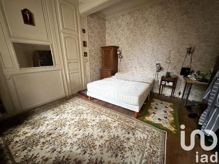 Appartement - 262 m² - 10 pièces