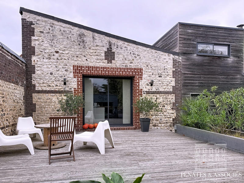 Maison - 175 m² - 6 pièces