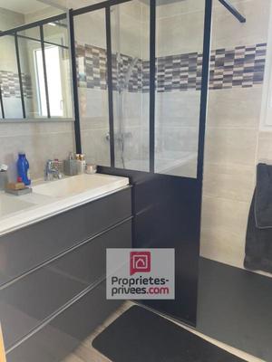 Maison - 102 m² - 4 pièces