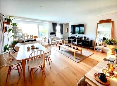 Maison - 107 m² - 6 pièces