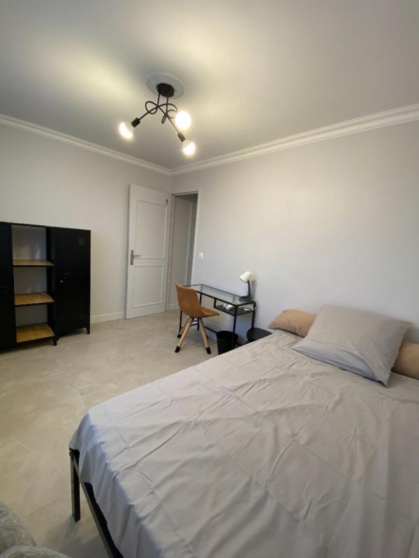 Appartement - 92 m² - 4 pièces