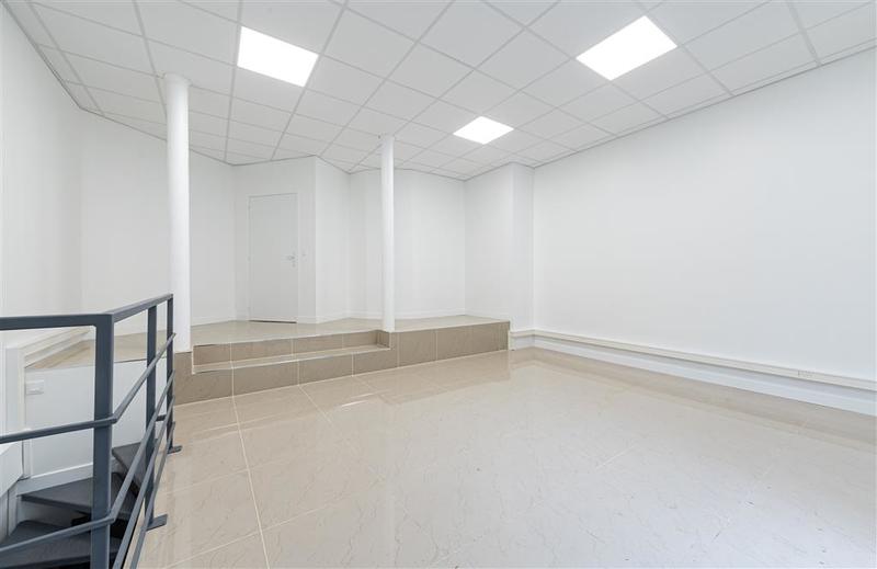 Local commercial - 102 m²