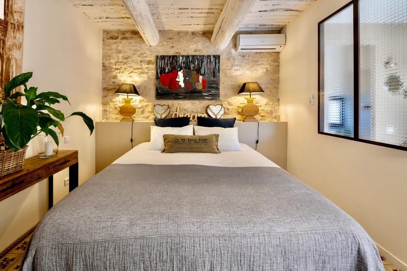 Propriété - 439 m² - 12 pièces