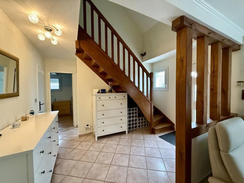 Pavillon - 146 m² - 8 pièces