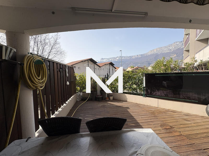 Appartement - 65 m² - 3 pièces